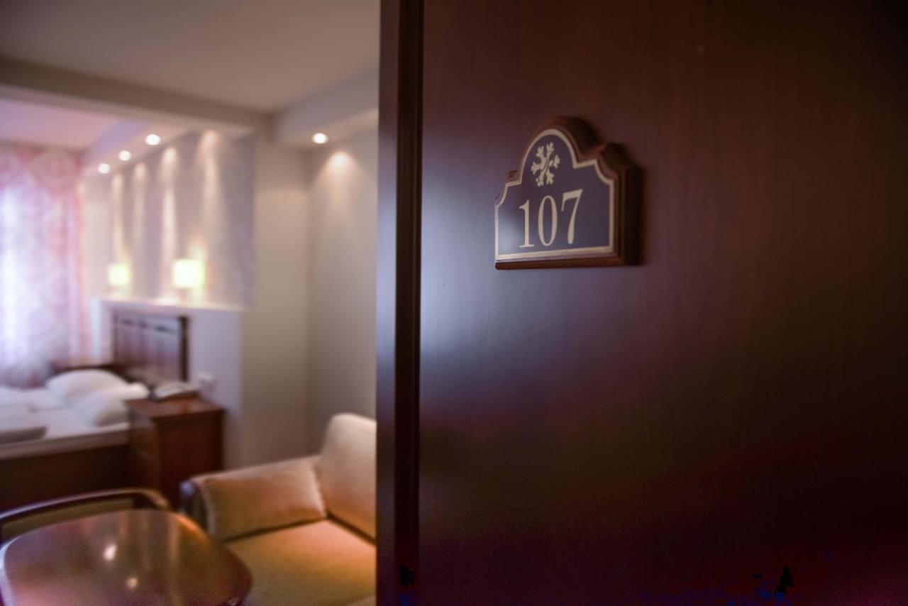 Hotel Pahuljica Vlasic Bagian luar foto