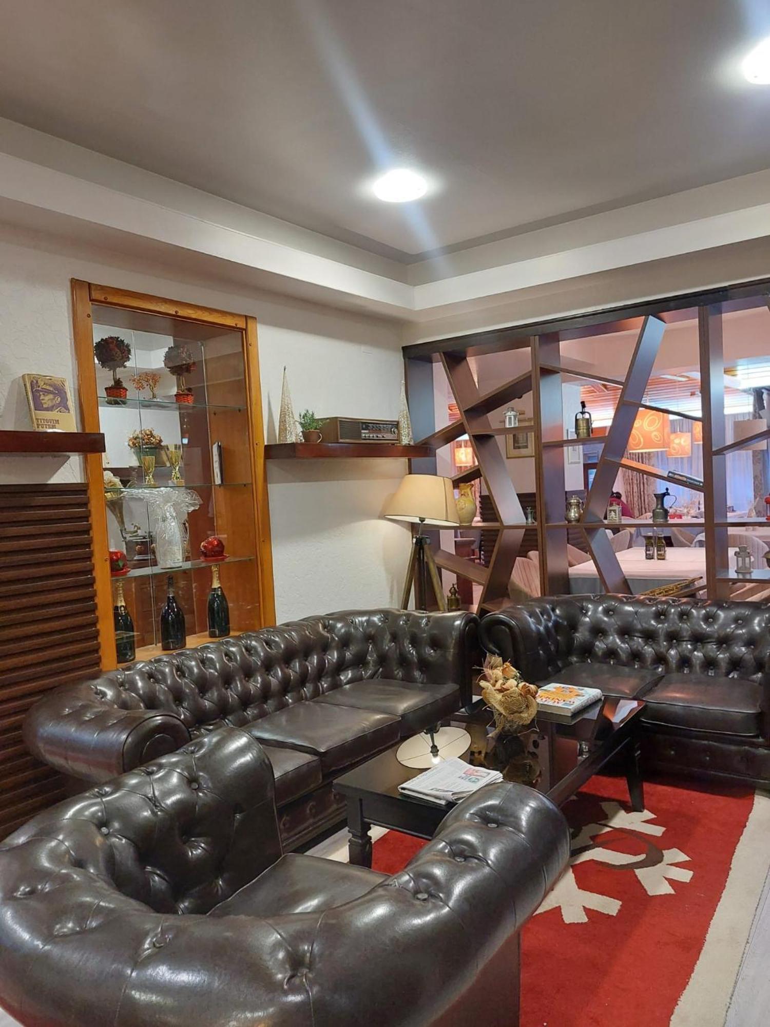 Hotel Pahuljica Vlasic Bagian luar foto