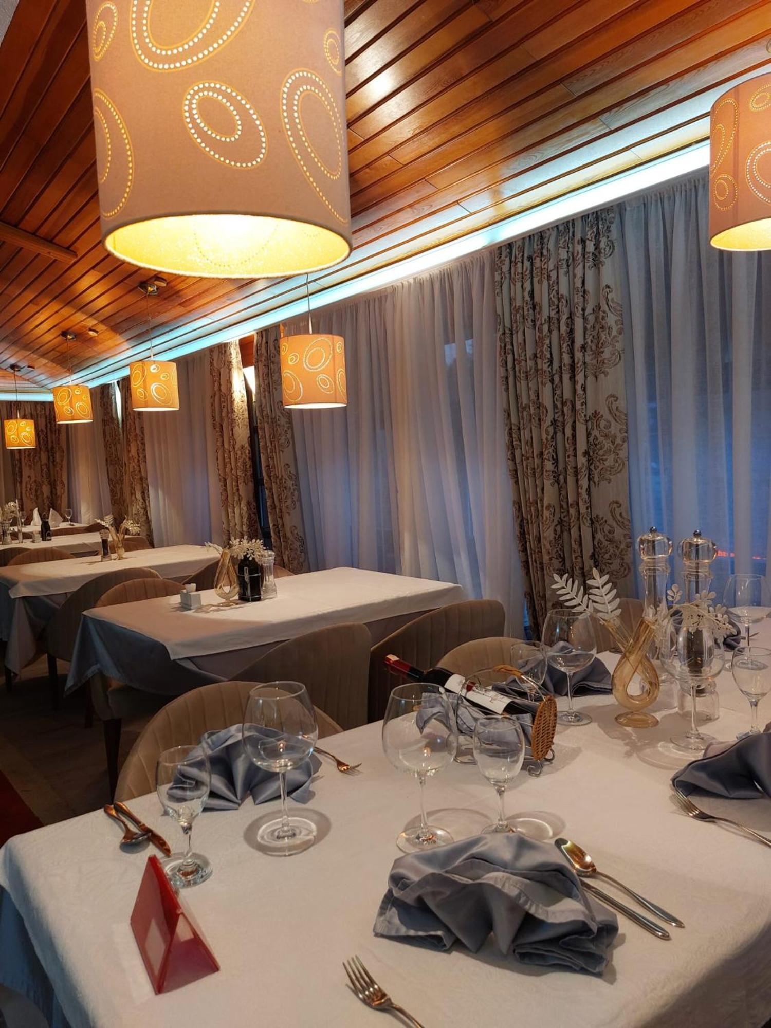 Hotel Pahuljica Vlasic Bagian luar foto